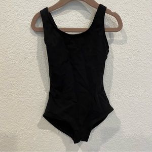 Capezio 6-7 black leotard